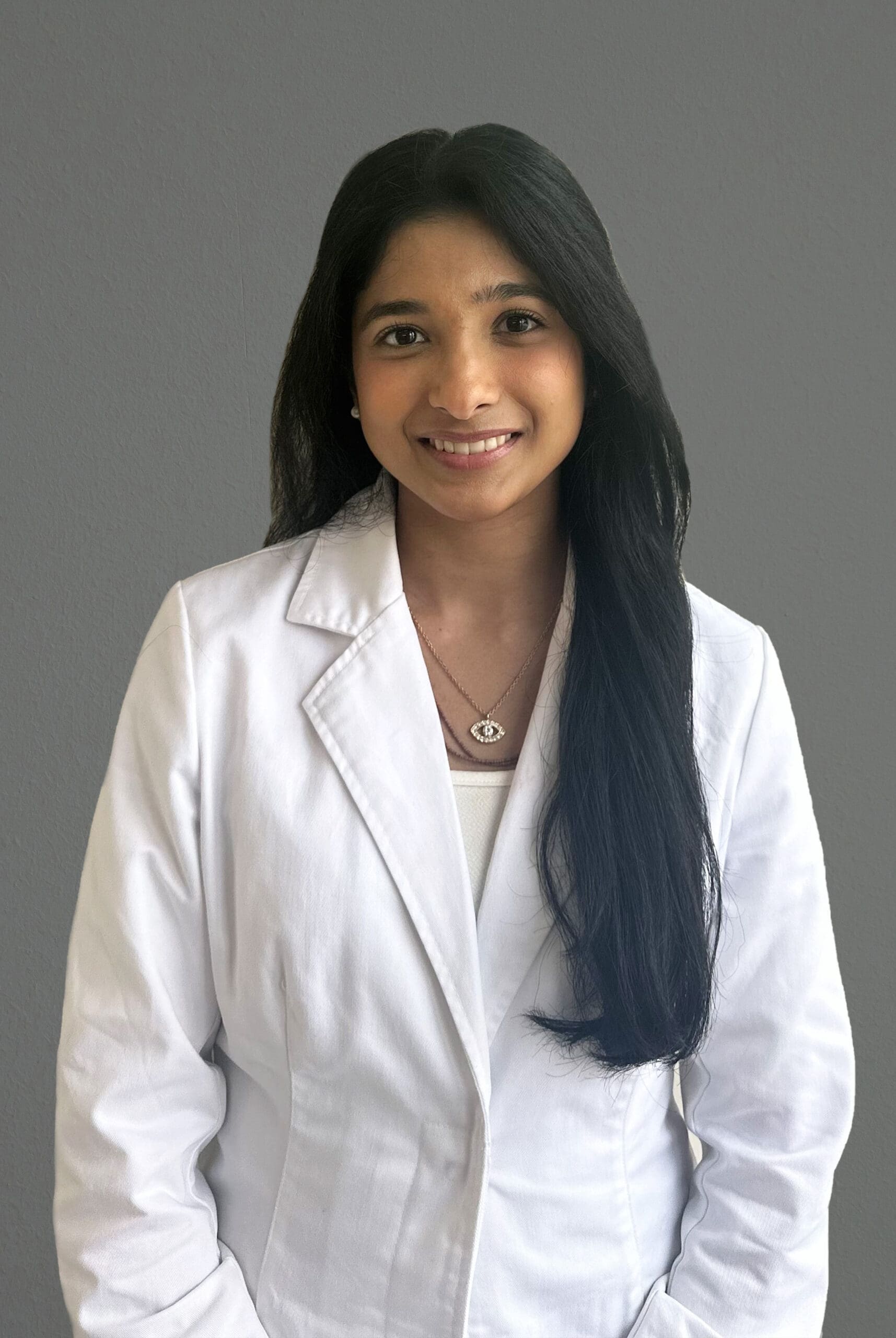 Dr. Smruti Mehta headshot